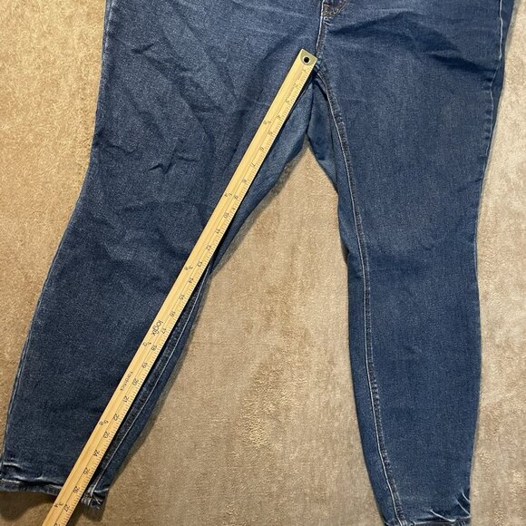 Old Navy Jeans Women 22 Plus High Rise Rockstar Super Skinny Medium Wash Pants - Picture 6 of 7